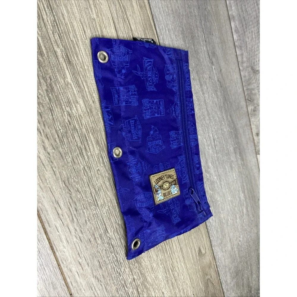 Looney Tunes Vintage 90's Pencil Pouch‎ Blue